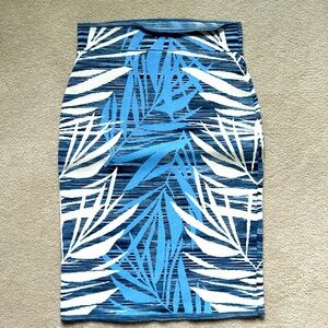 BCBGMaxAzria Blue Patterned Skirt